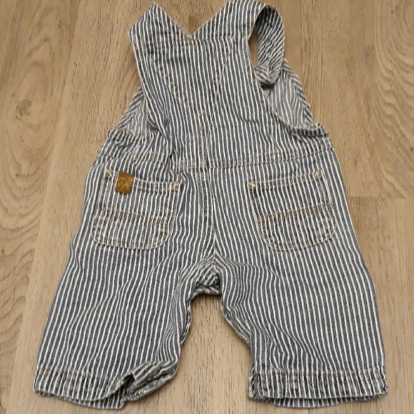 5.00 - Picture 2 of 3